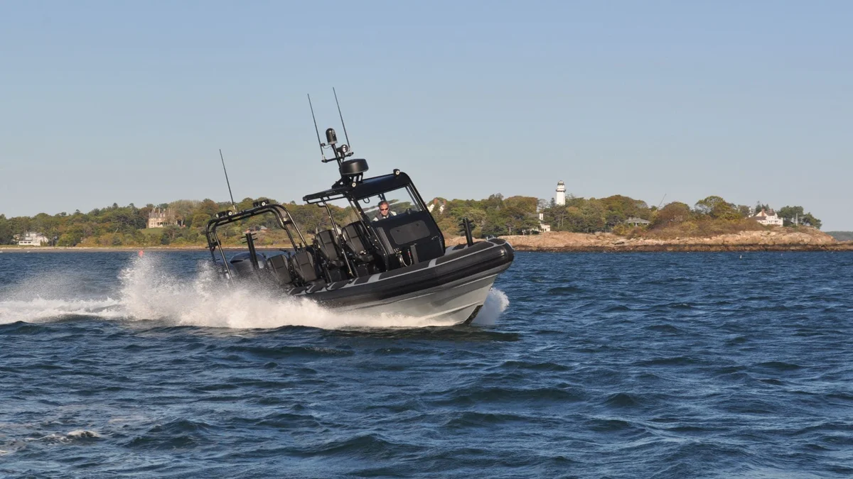 9.0 Boat Specs