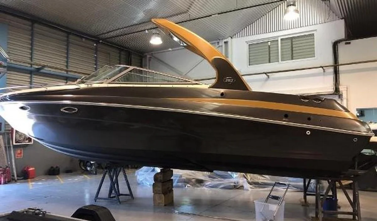 Rinker 282 Captiva 2006 boat specs