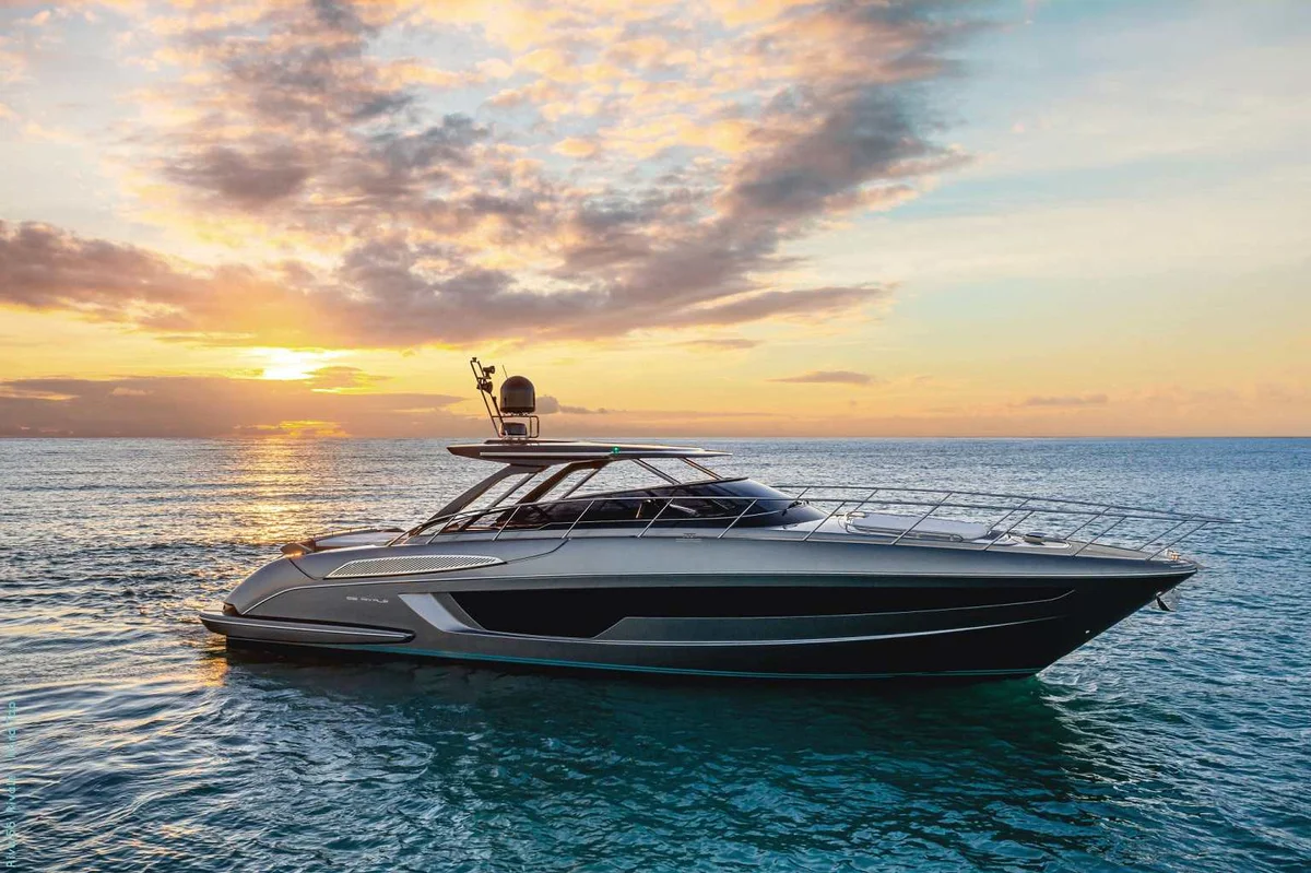 Riva Yacht 56 Rivale 2017 boat specs