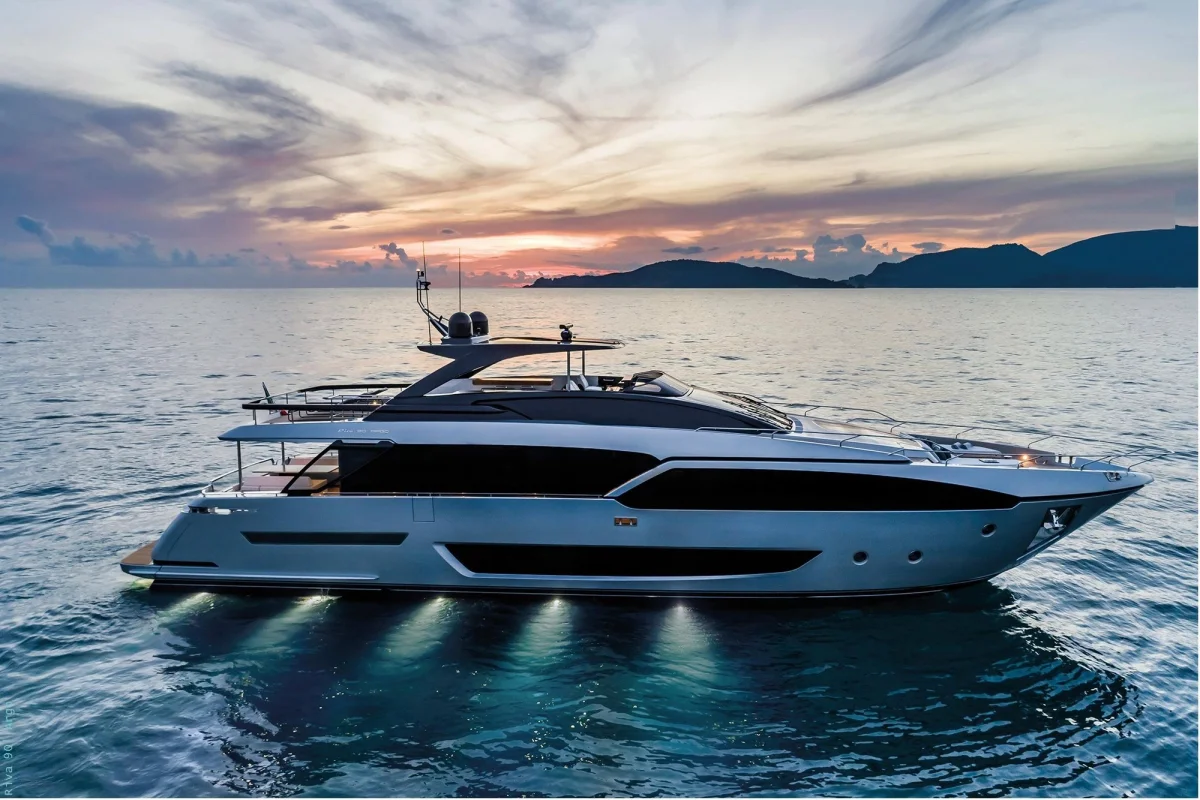 Riva Yacht 90 Argo 2021 boat specs