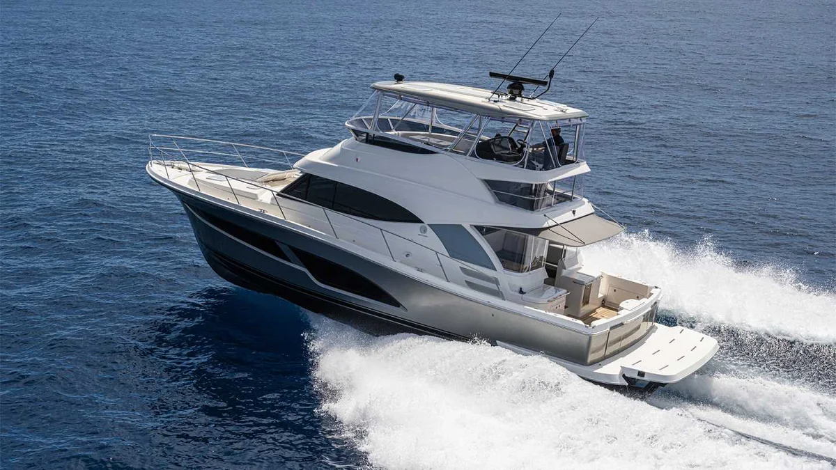 Riviera 46 Sports Motor Yacht 2022 boat specs