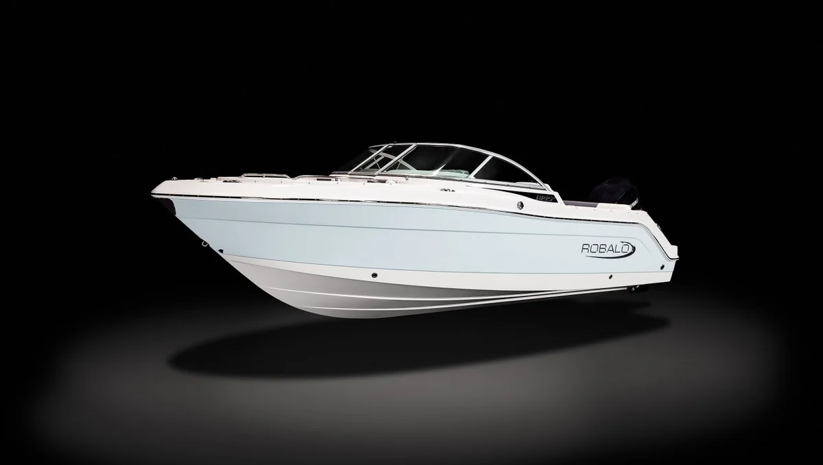 Robalo 227 DC 2021 boat specs