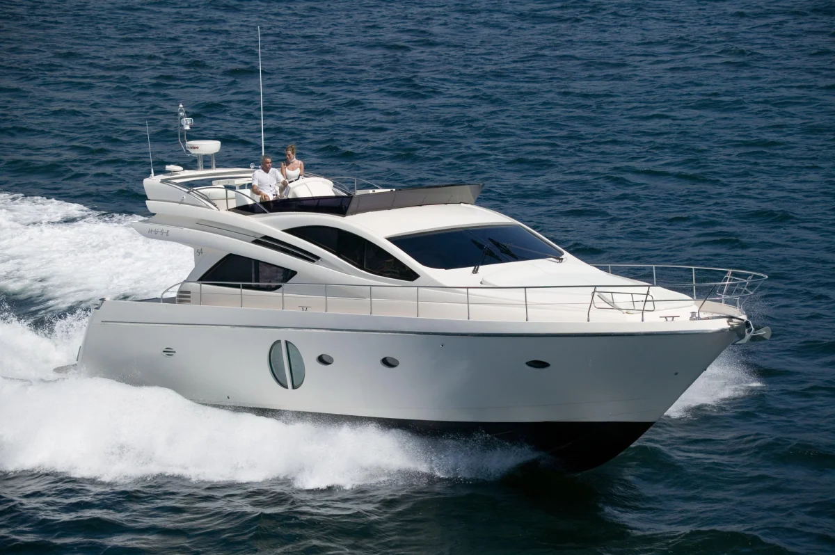 Rodman Muse 54 2016 boat specs