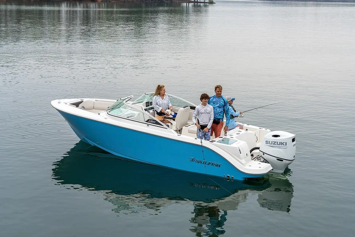 226 DC Boat Specs