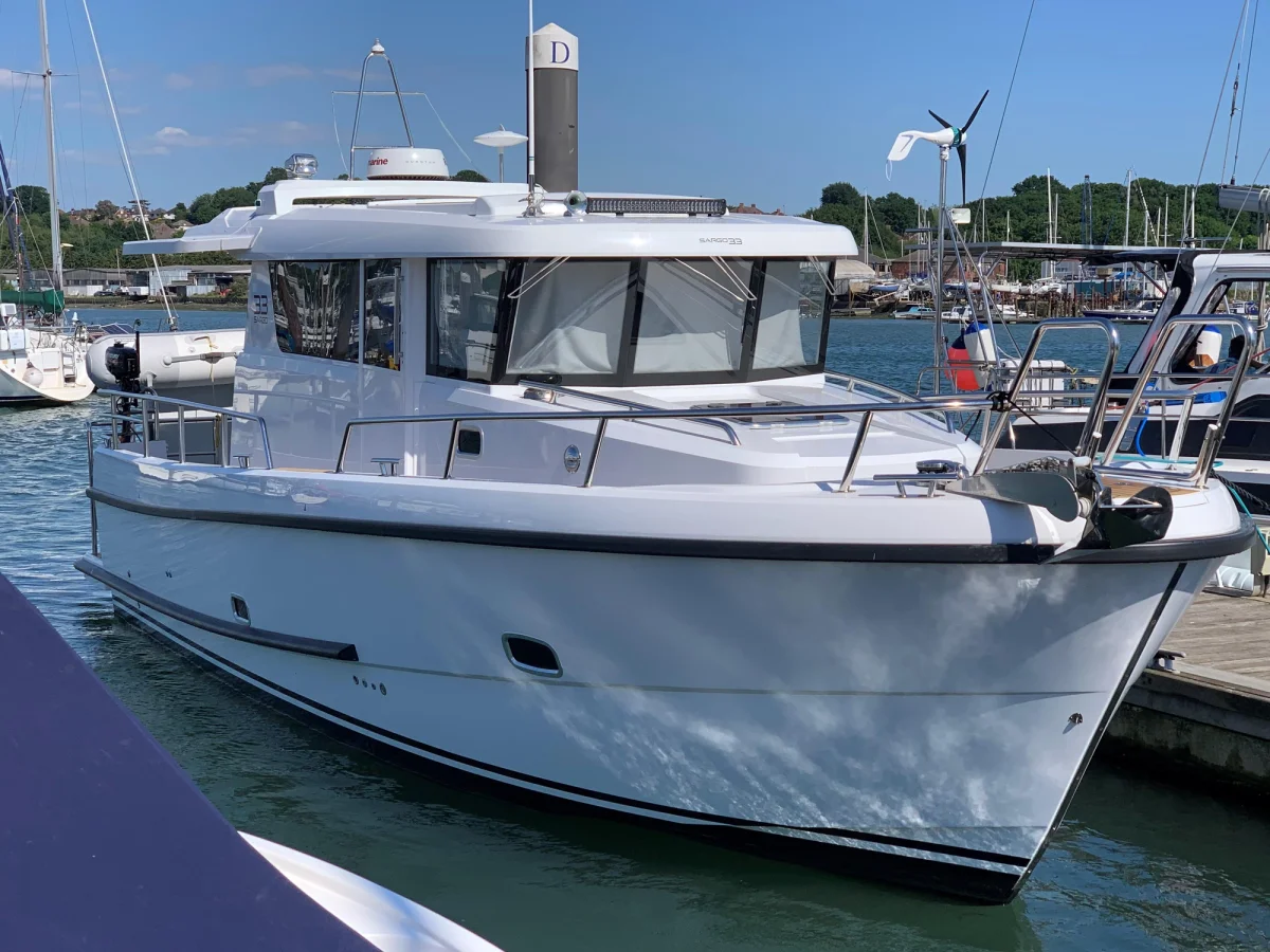 Sargo Boats 33S 2018 boat specs