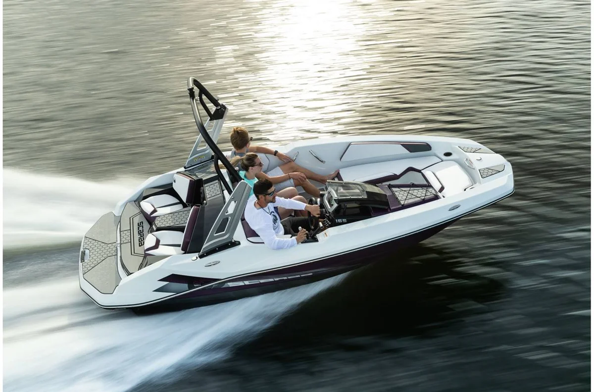 Scarab 165 ID 2021 boat specs