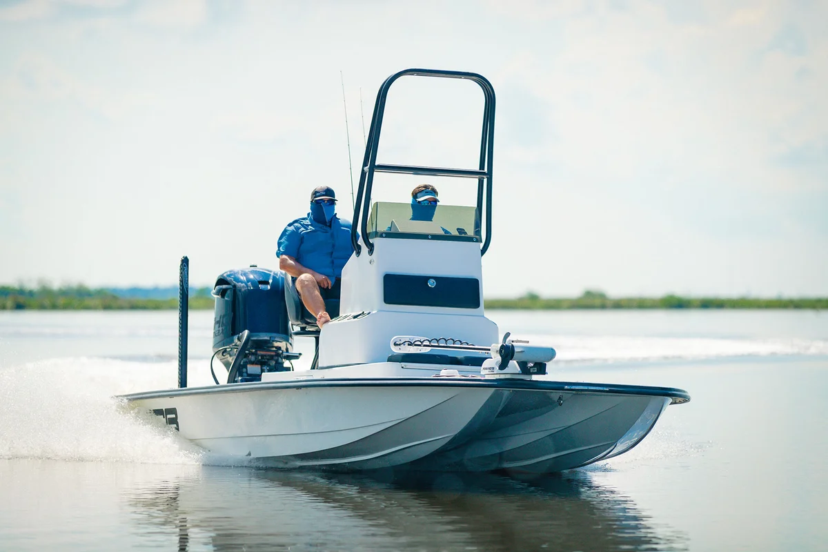 SCB Boats R-24 2022 boat specs