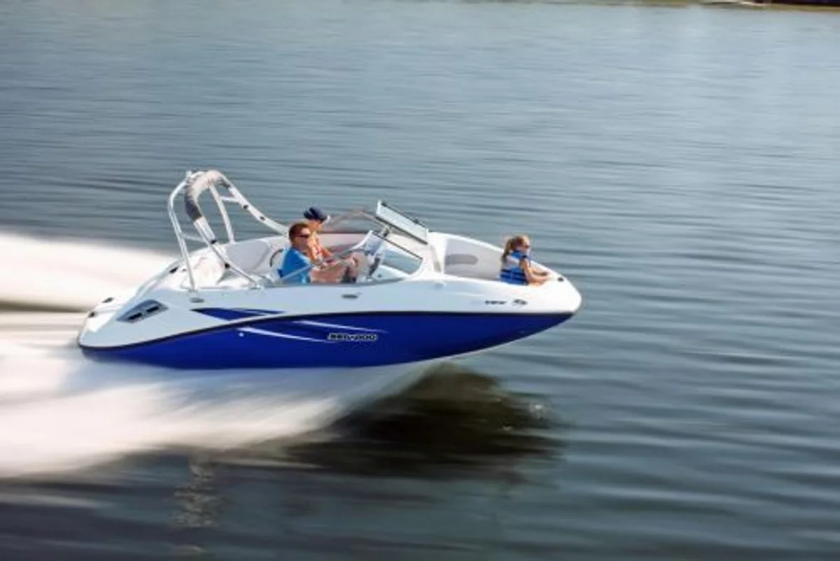 Sea Doo 180 Challenger 2008 boat specs