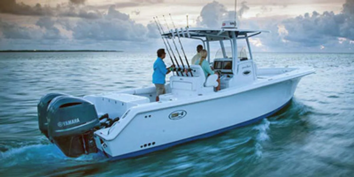 Sea Hunt Gamefish 30 2016 boat specs