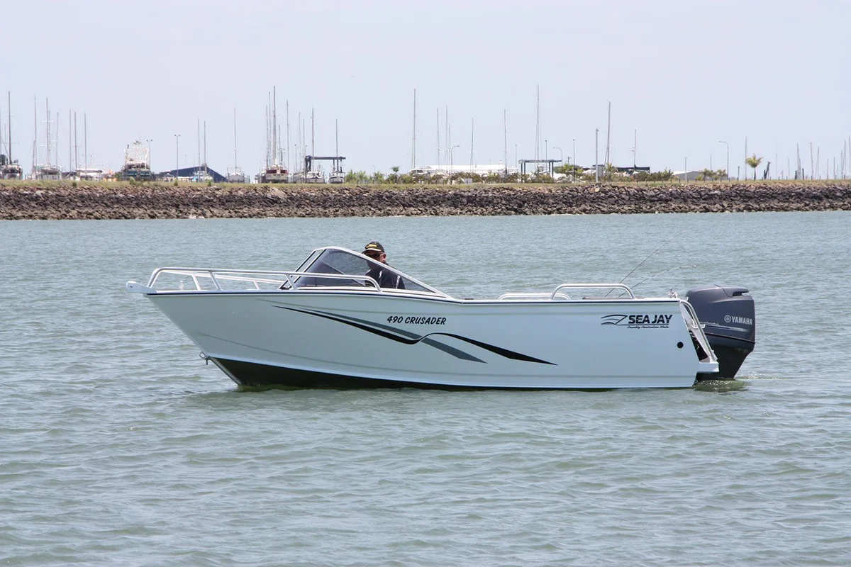 Sea Jay Boats Crusader 2021 boat specs