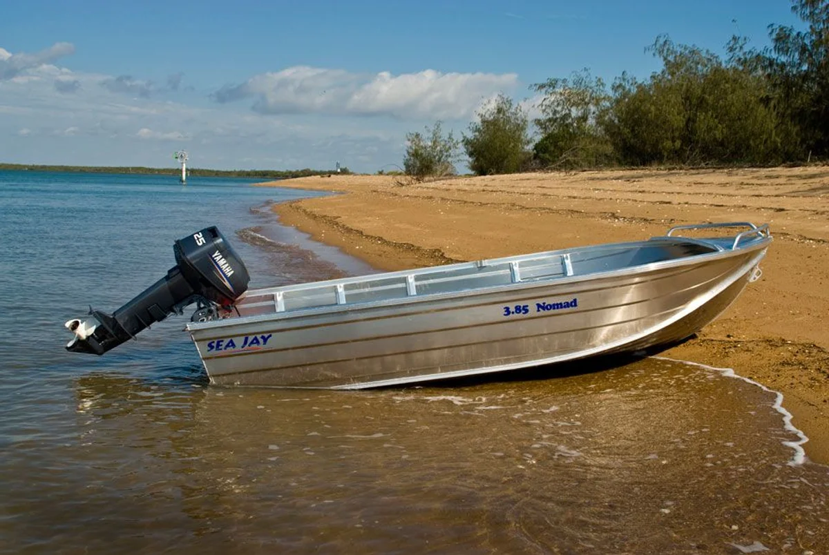 Sea Jay Boats Nomad HS 2019 boat specs