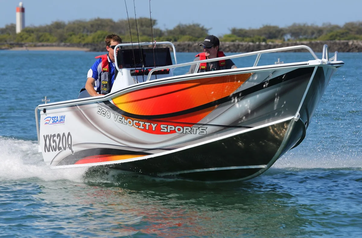Sea Jay Boats Velocity Sport 2022 boat specs