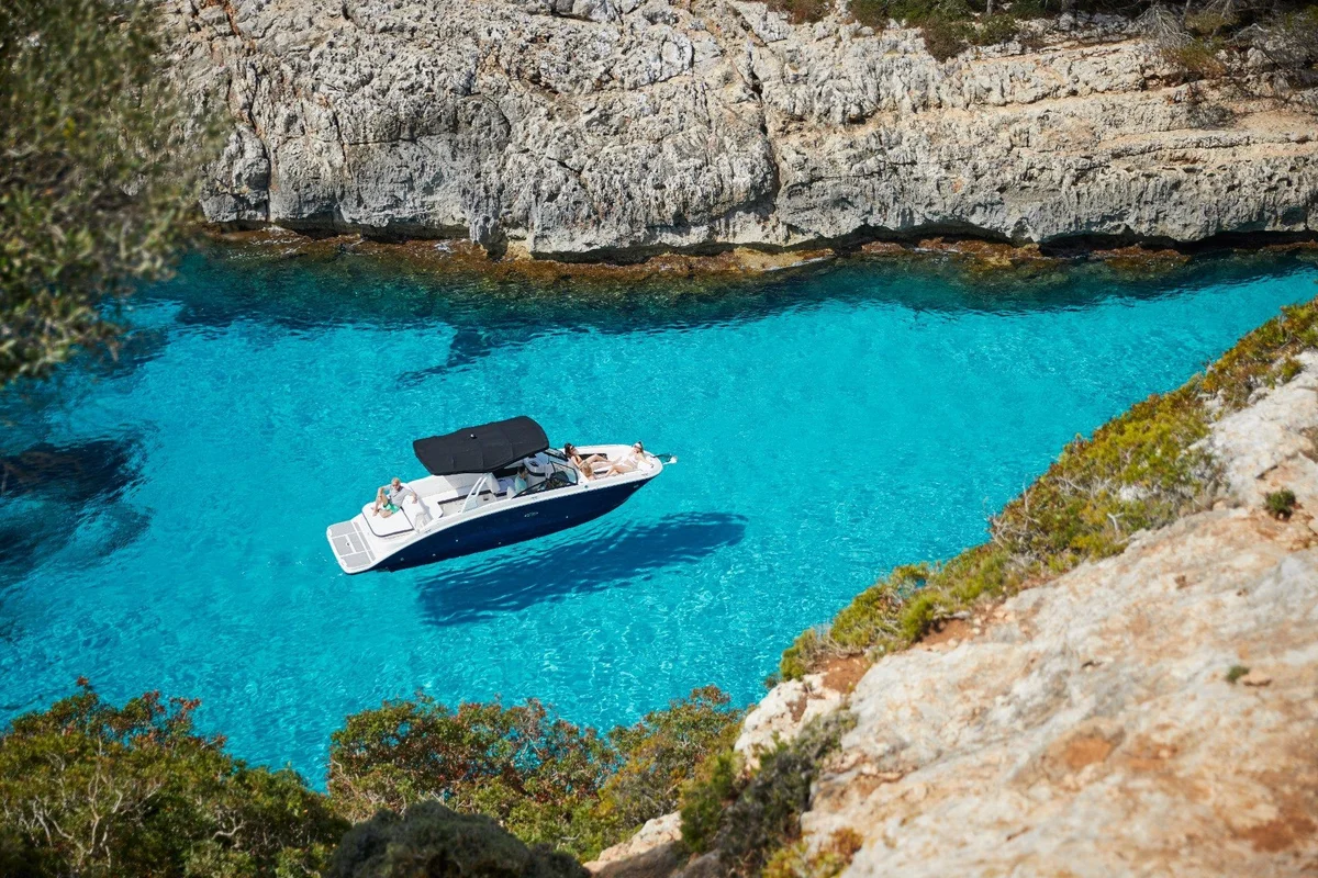 Sea Ray SDX 270 2022 boat specs