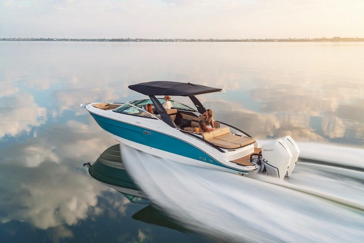 Sea Ray SLX 280 Outboard 2023 boat specs