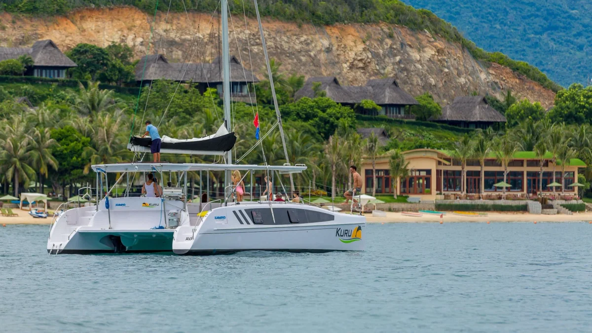 Seawind Catamarans 1160 Resort Sail/Power 2005 boat specs