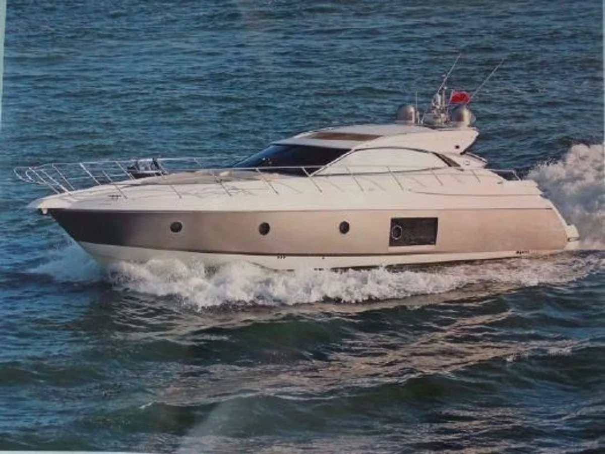 Sessa Marine C52 2009 boat specs