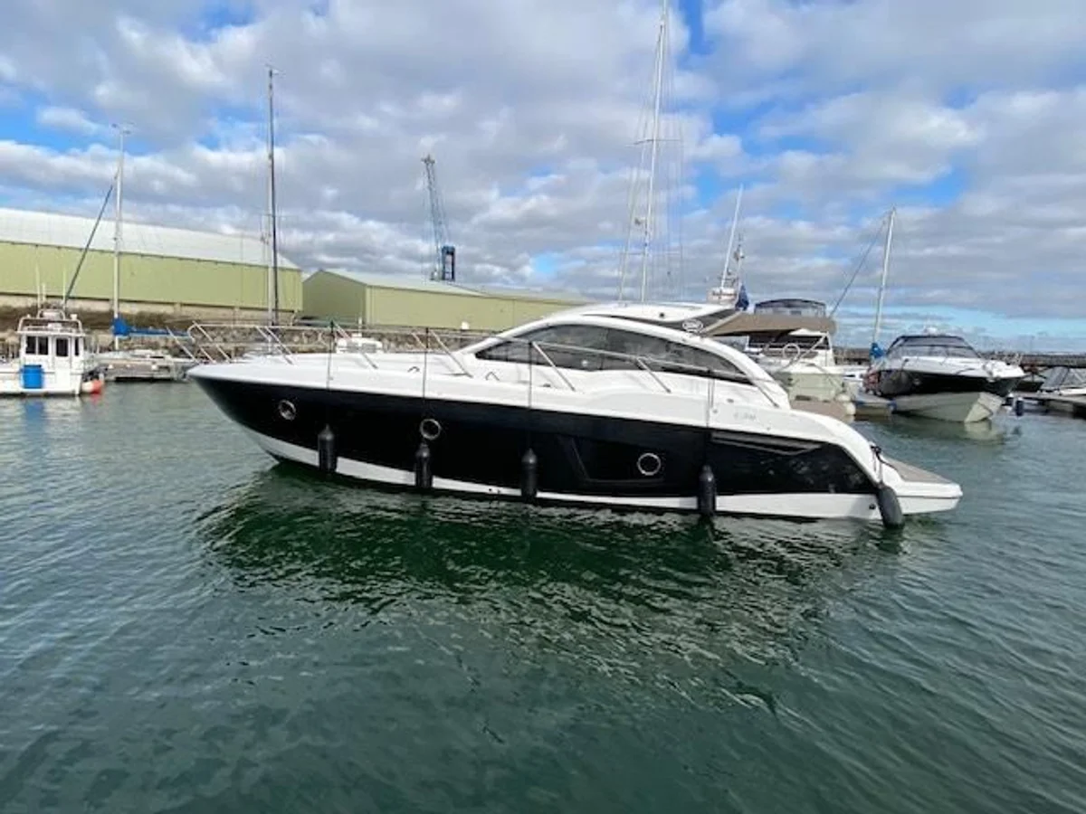 Sessa Marine SC38 '13 2013 boat specs