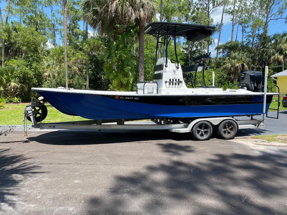 Shallow Sport 25 X3 2016 boat specs