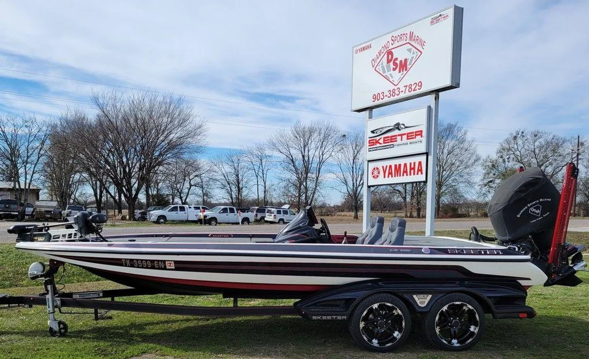 Skeeter FX 21 APEX 2019 boat specs