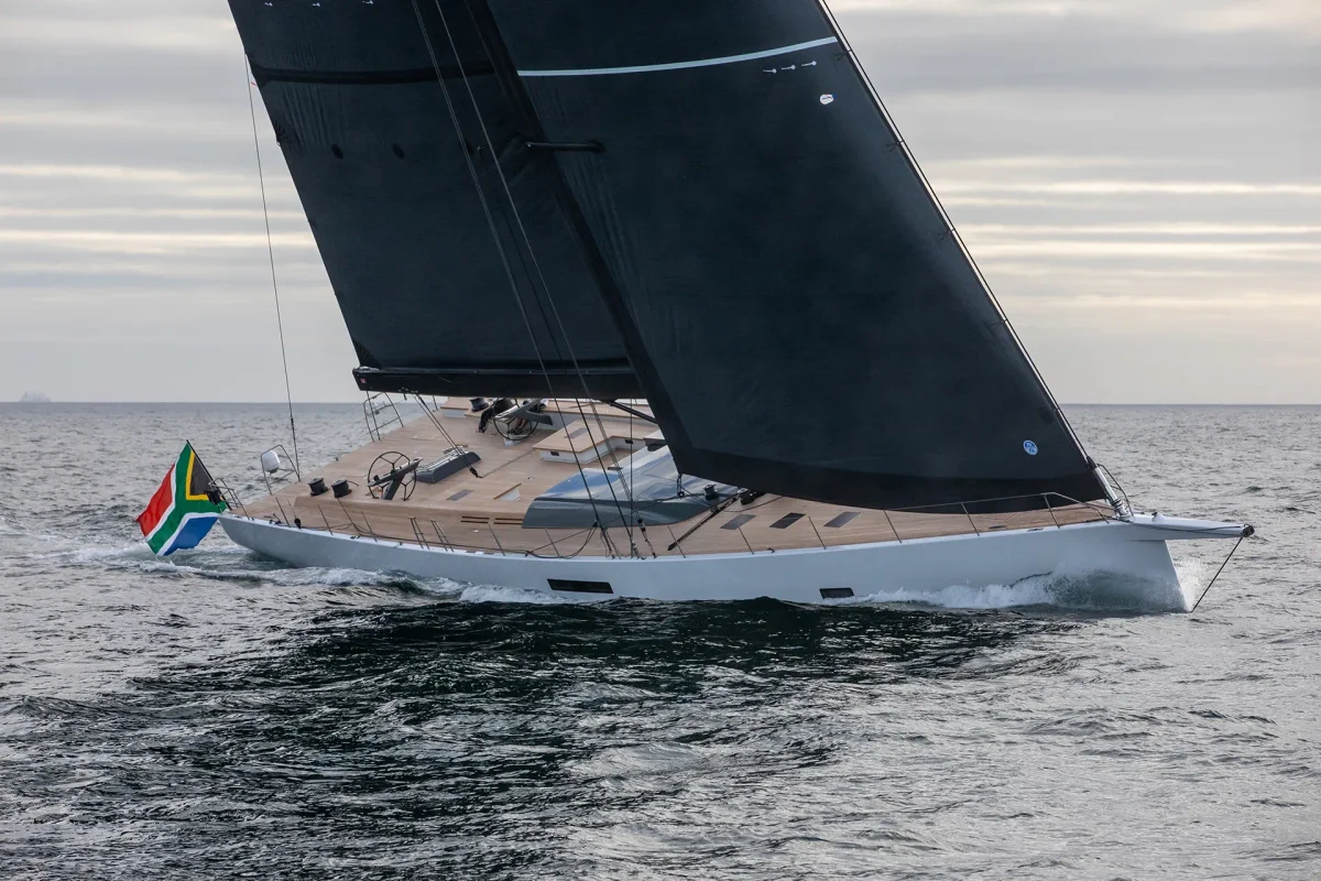 Southern Wind SW105 GT Taniwha 2021 boat specs