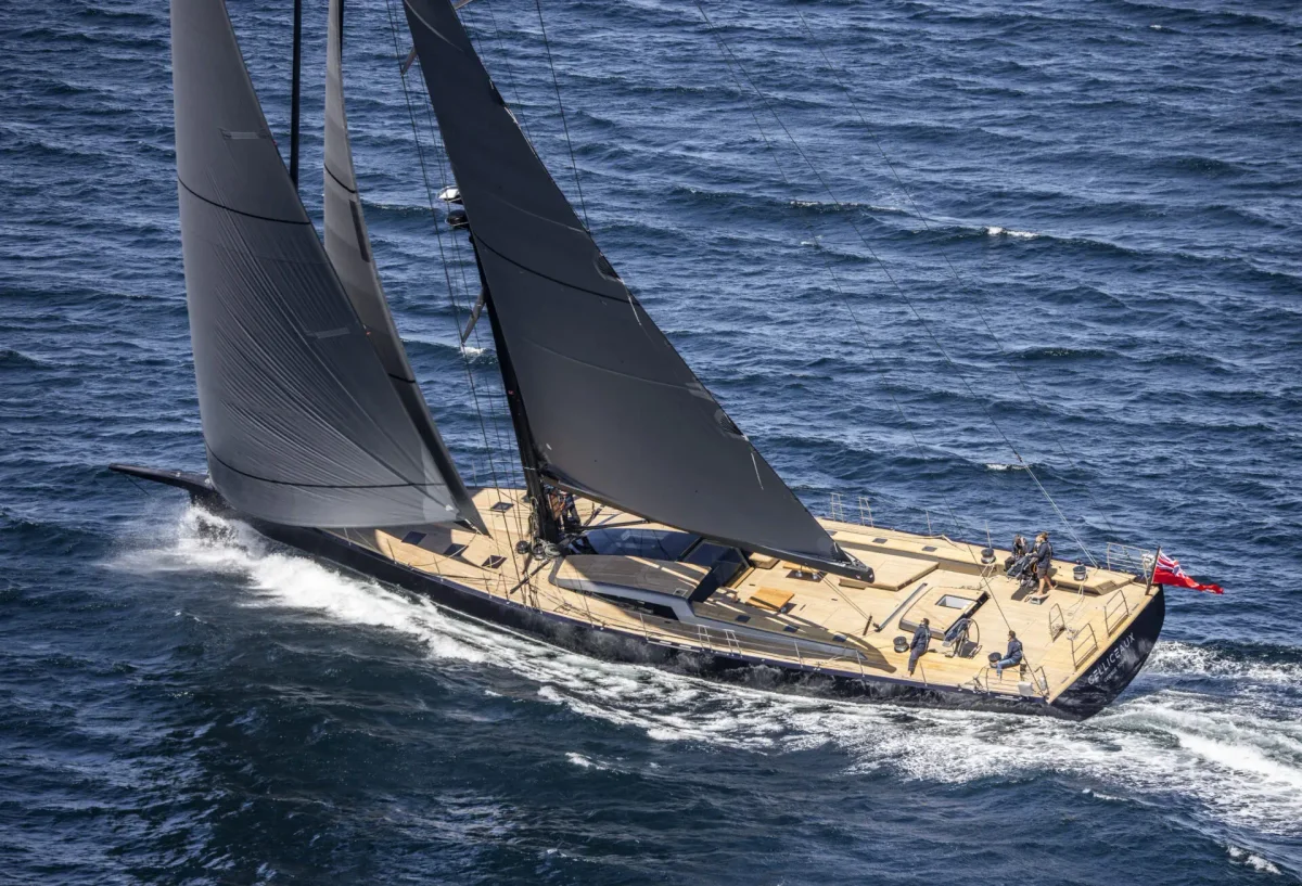 Southern Wind SW108 Hybrid Gelliceaux 2023 boat specs