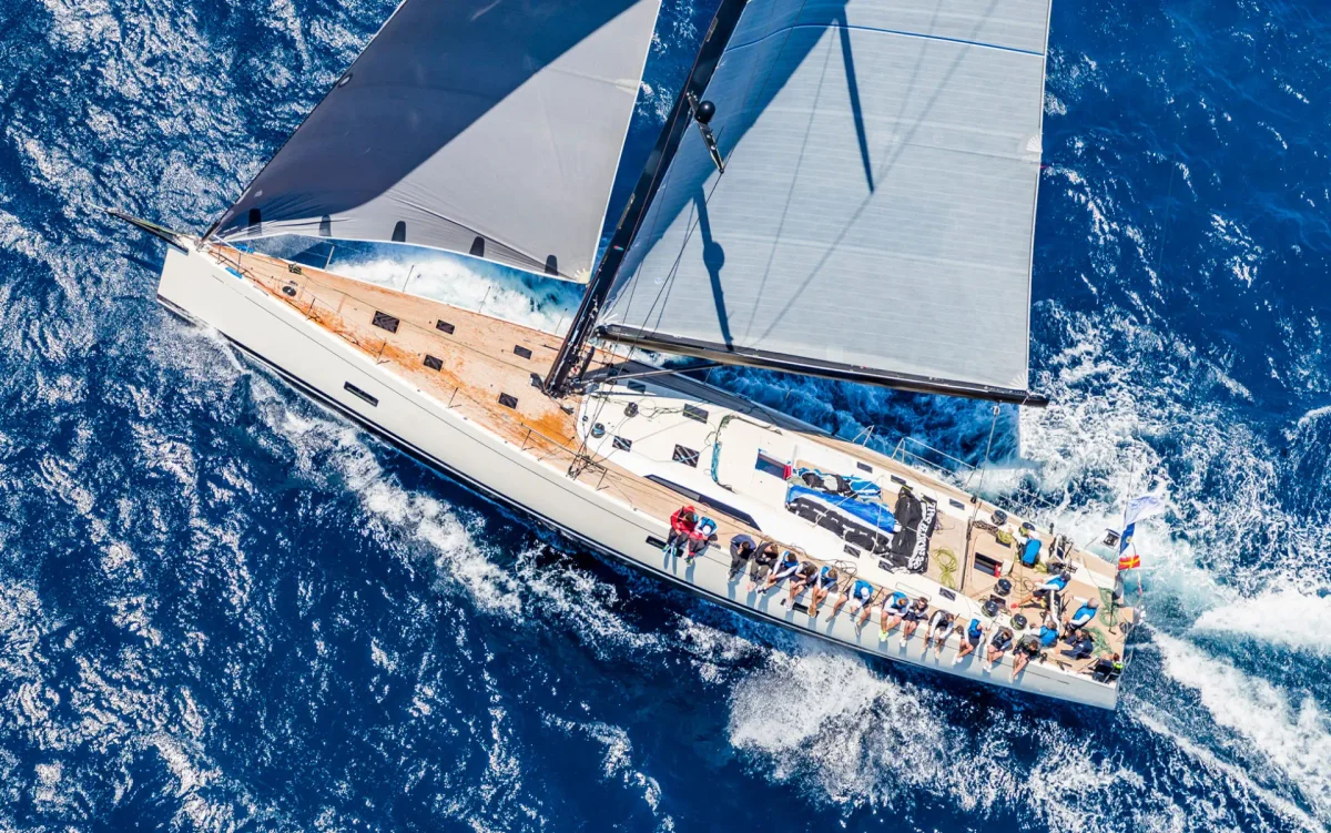 Southern Wind SW82 Grande Orazio 2014 boat specs