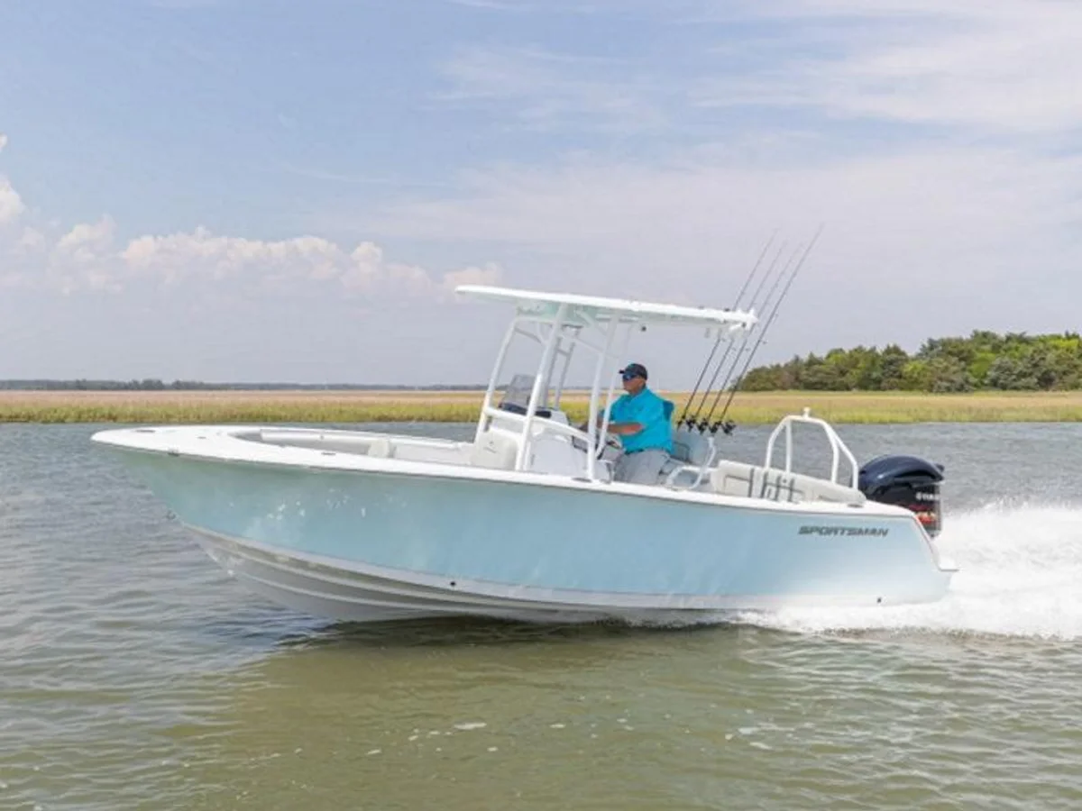 Sportsman Heritage 231 CC 2021 boat specs