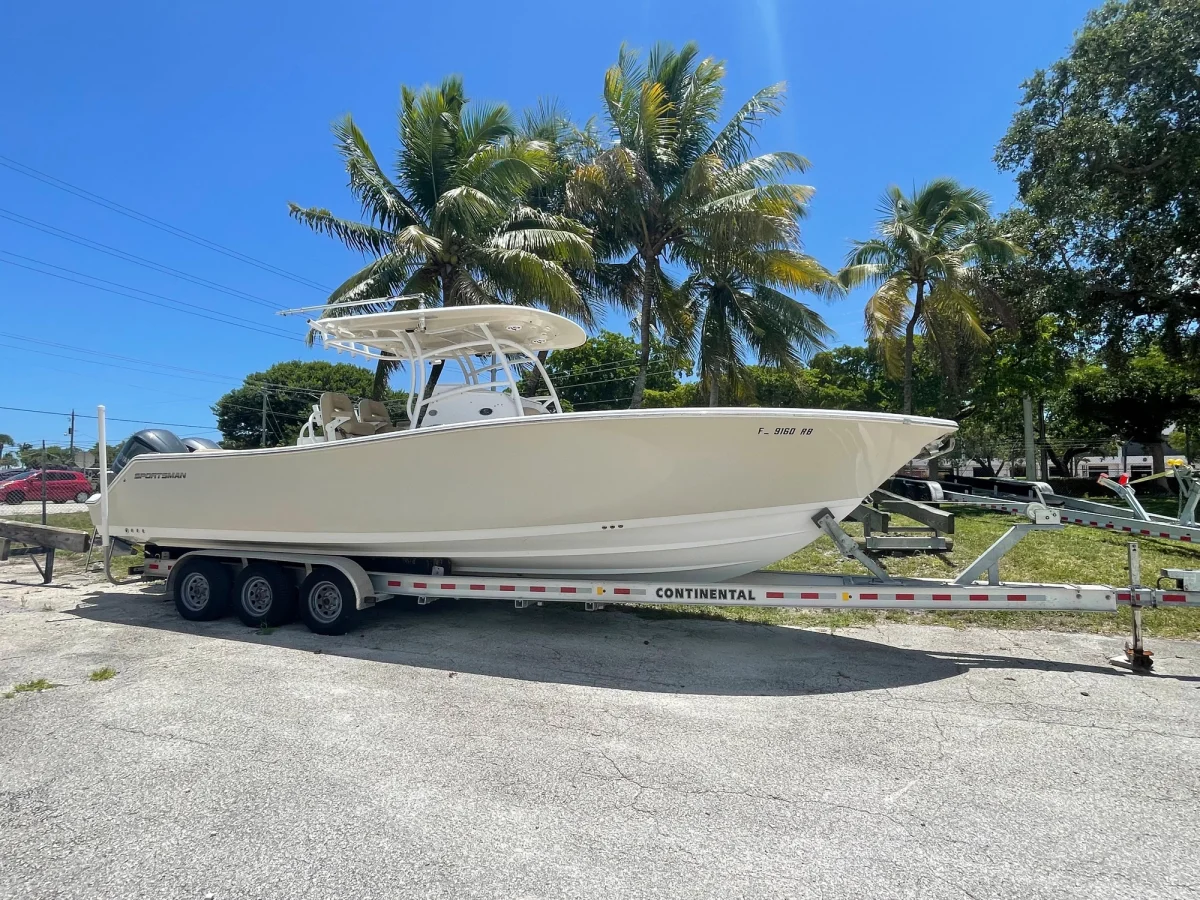 Sportsman Open 312 Center Console 2016 boat specs