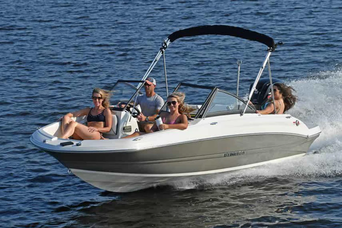Stingray Boats 191 Dc 2022 boat specs