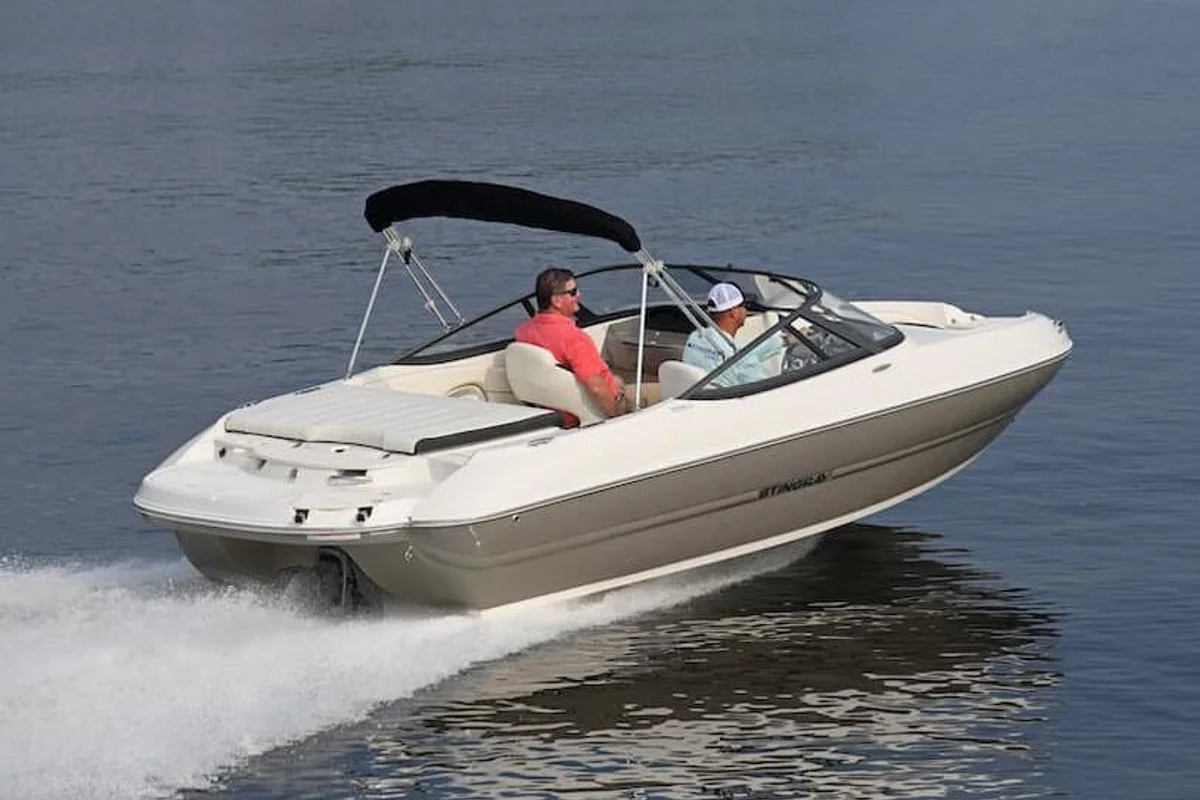 208 Lr Boat Specs