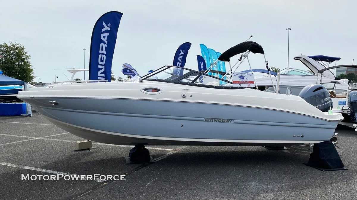 Stingray 231DC Boat Specs