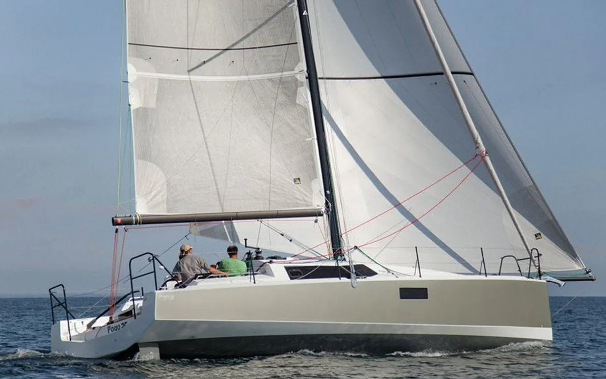 Pogo 36 Swing keel Boat Specs