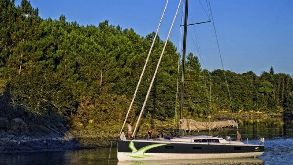 Pogo 50 Swing keel Boat Specs