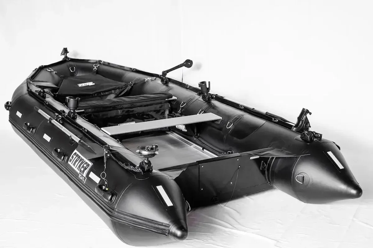Stryker Boats HD 420 2022 boat specs