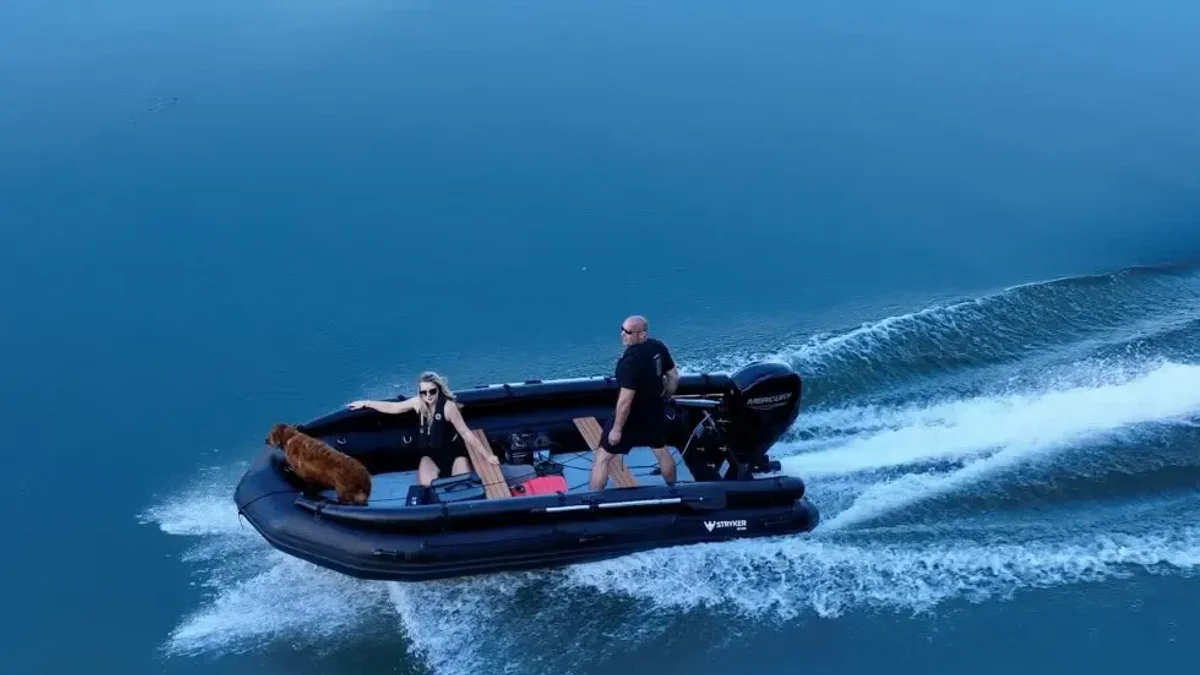 Stryker Boats JET Ultra 470 2022 boat specs