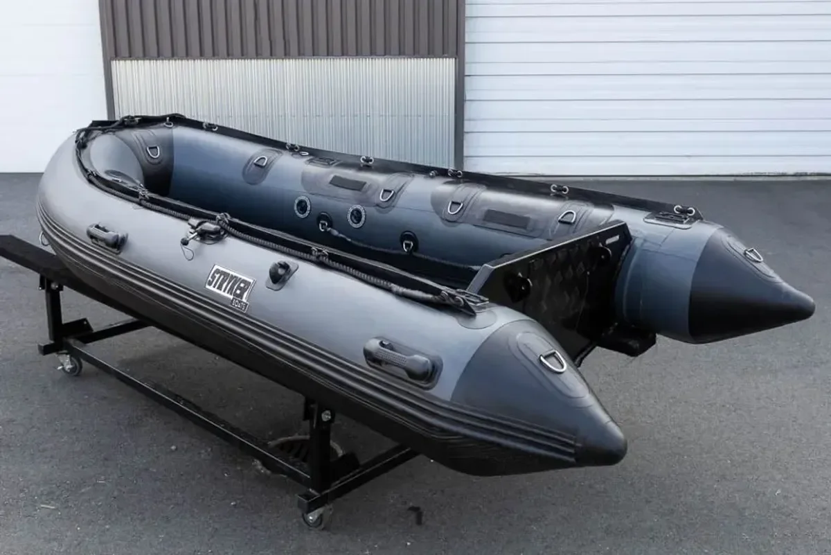 Stryker Boats RIB 320 2022 boat specs