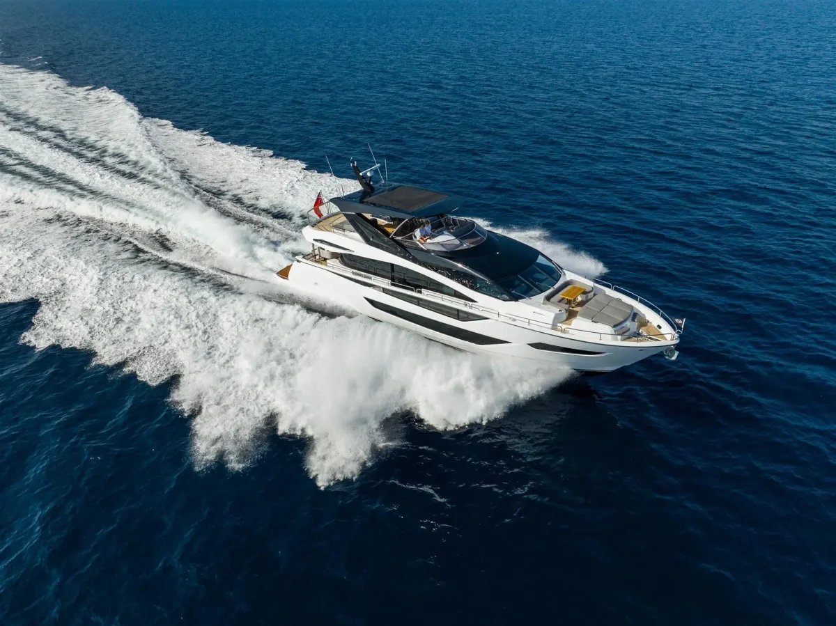 Sunseeker 86 Yacht 2018 boat specs