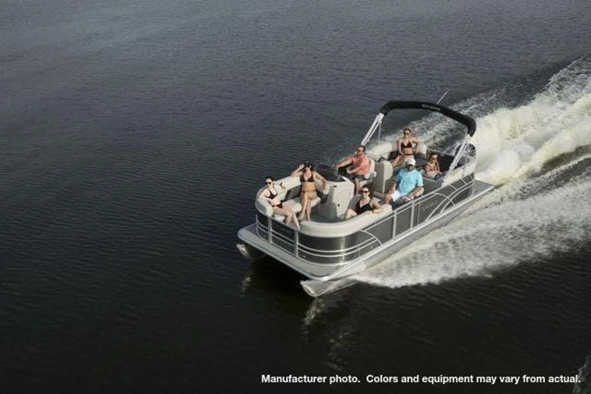 Sylvan 8522MIRAGELZ 2022 boat specs