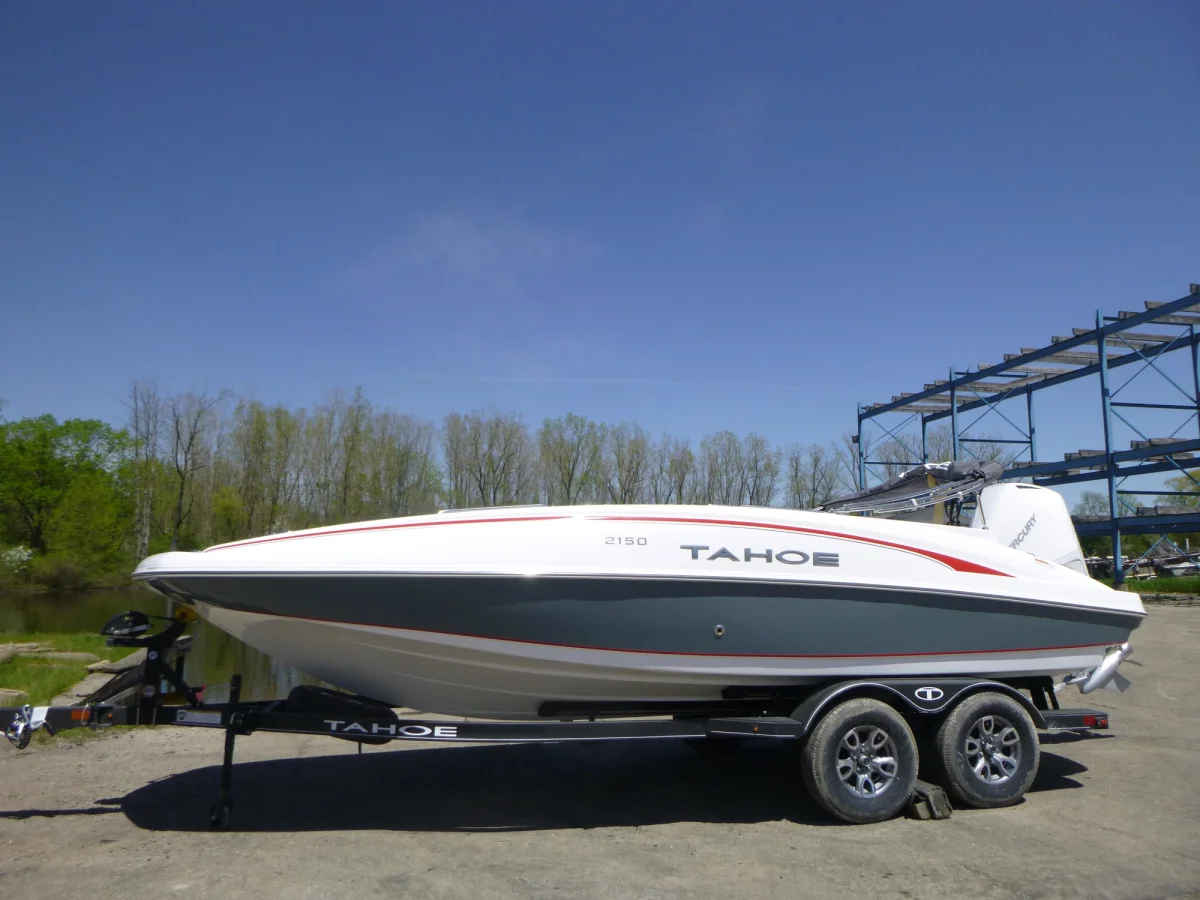 Tahoe 2150 2022 boat specs
