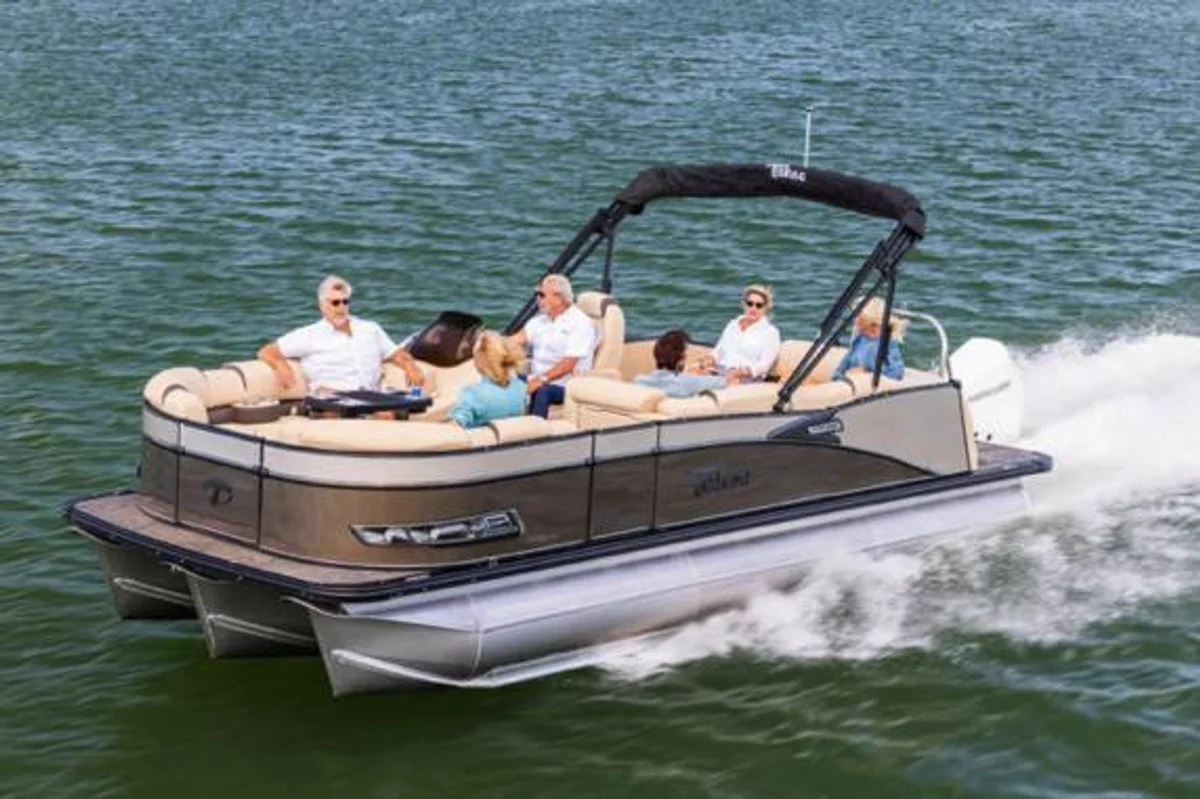 Tahoe Cascade Platinum Rear J Lounge Tritoon & Mercury 3 2022 boat specs
