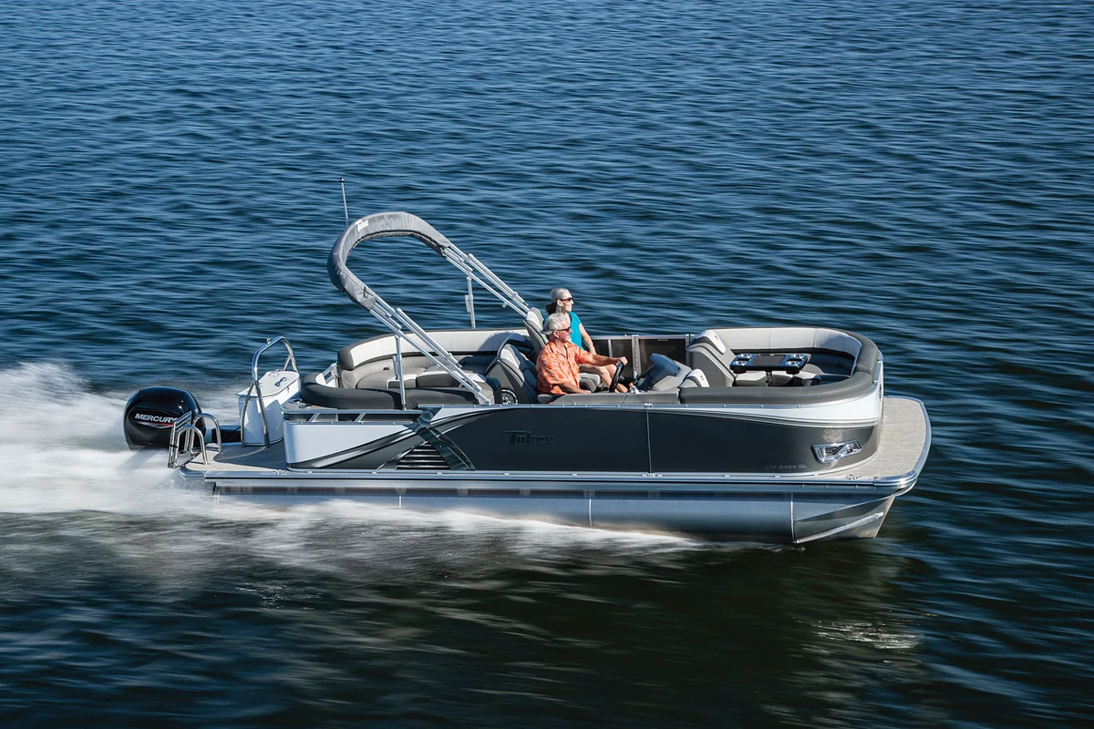 LTZ Quad Lounger 24' Boat Specs