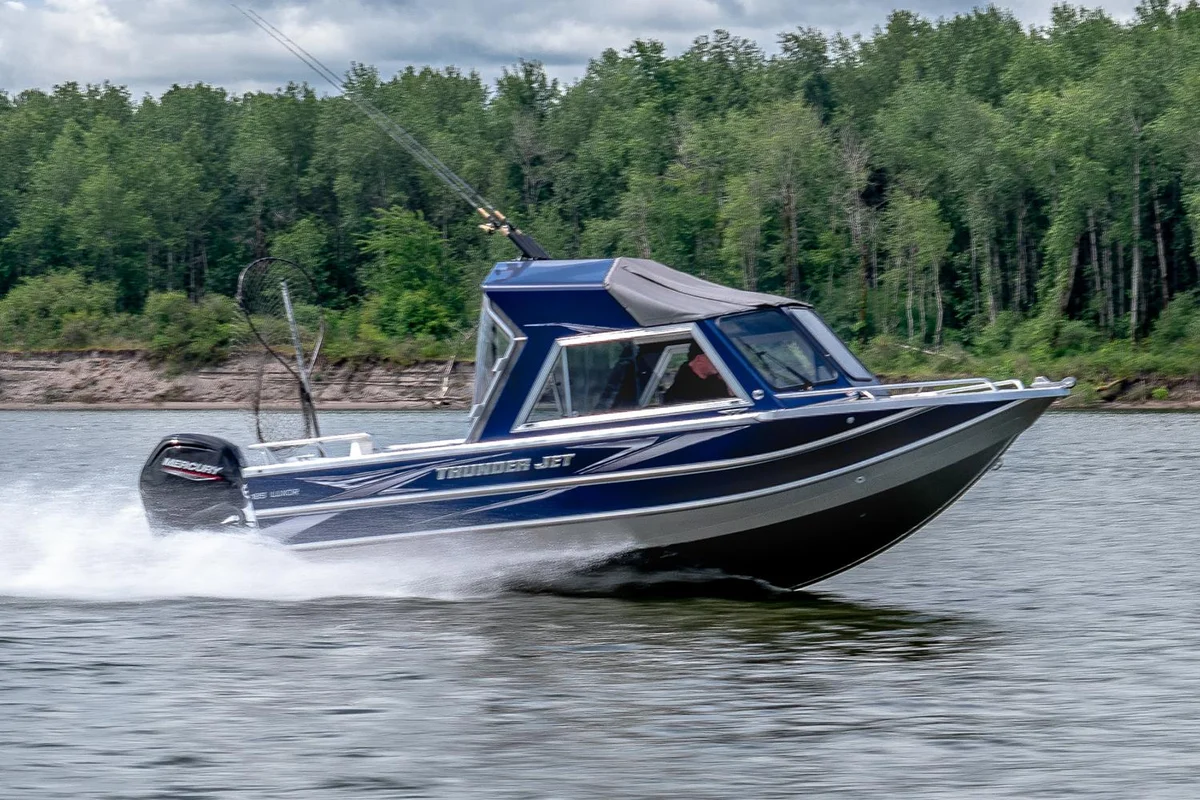 Thunder Jet Chinook Pro 2021 boat specs