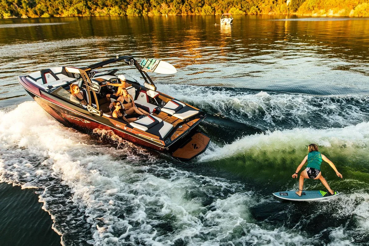 Tige 20Rzx 2022 boat specs