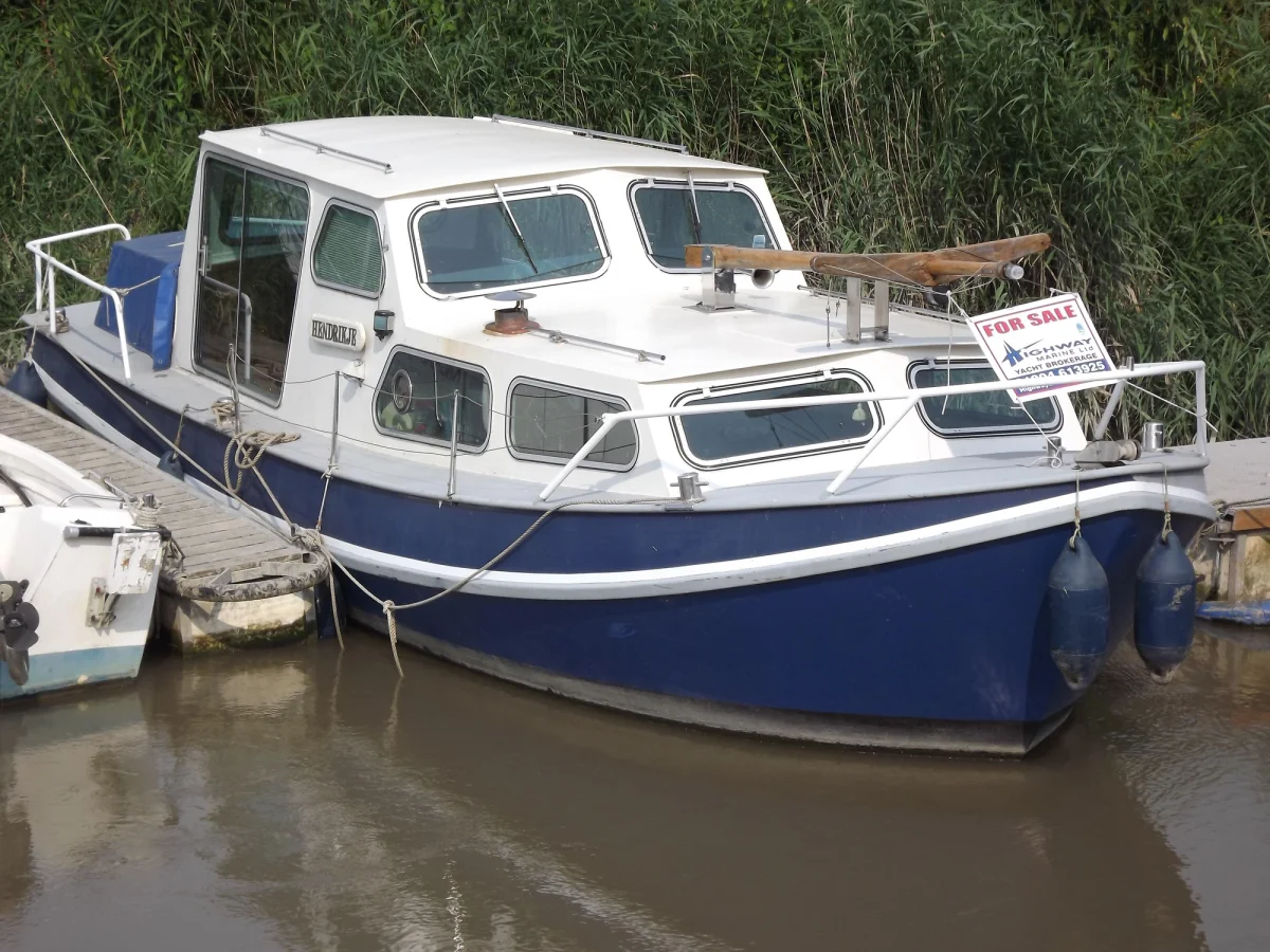 Tjalk Barge 32 (sold) 1977 boat specs