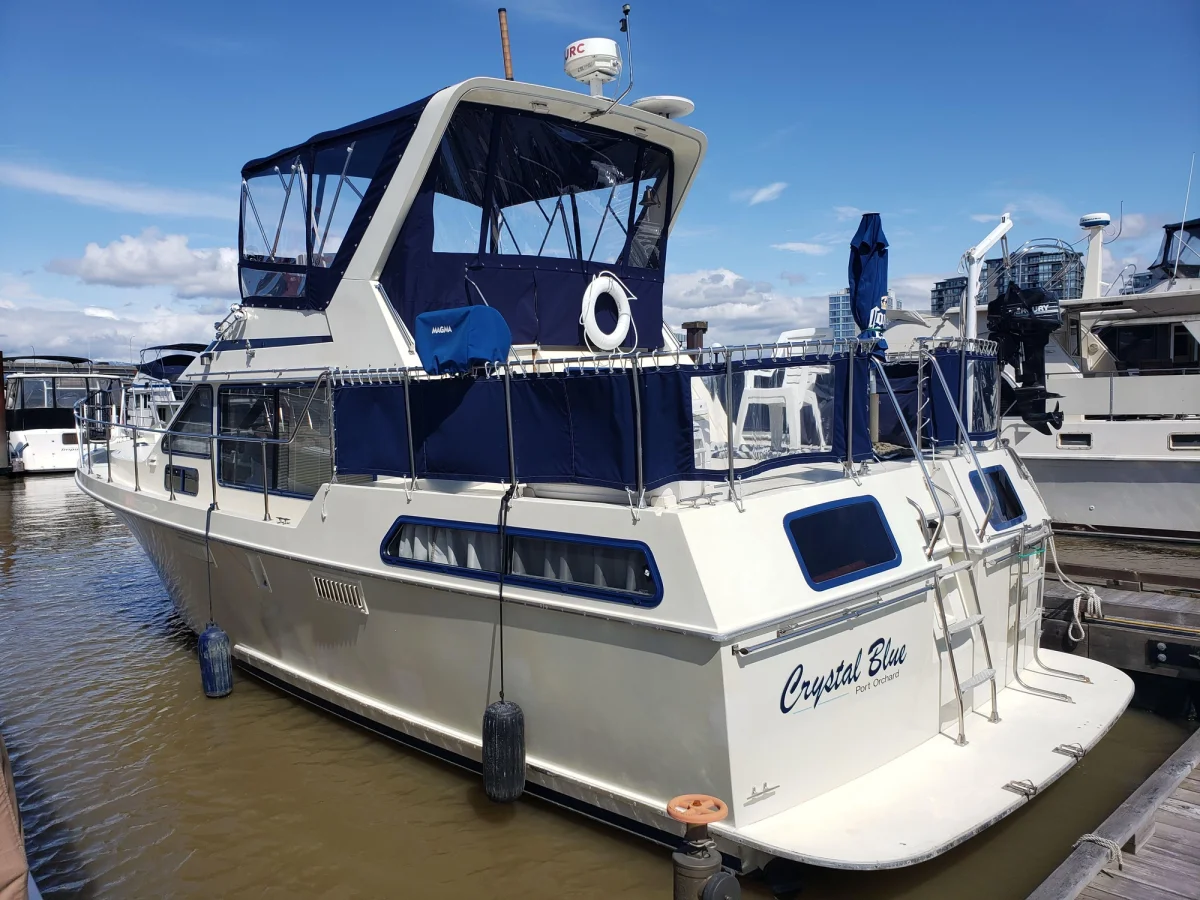 Sundeck Motor Yacht Boat Specs