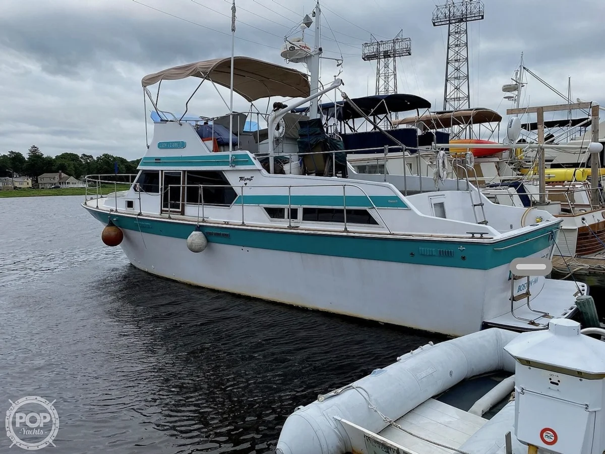 Tri Cabin Boat Specs