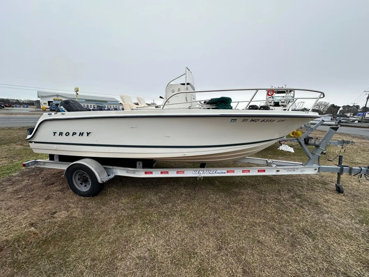 1903 Center Console Boat Specs