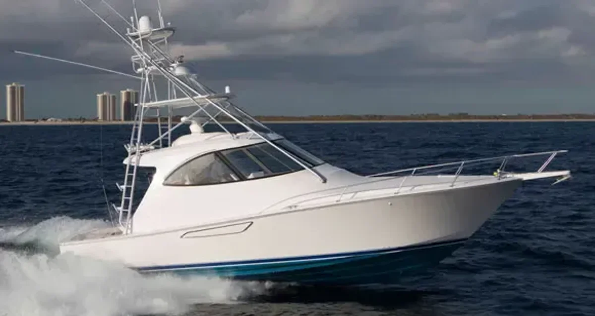 Viking Yachts 42 Sport Tower 2014 boat specs