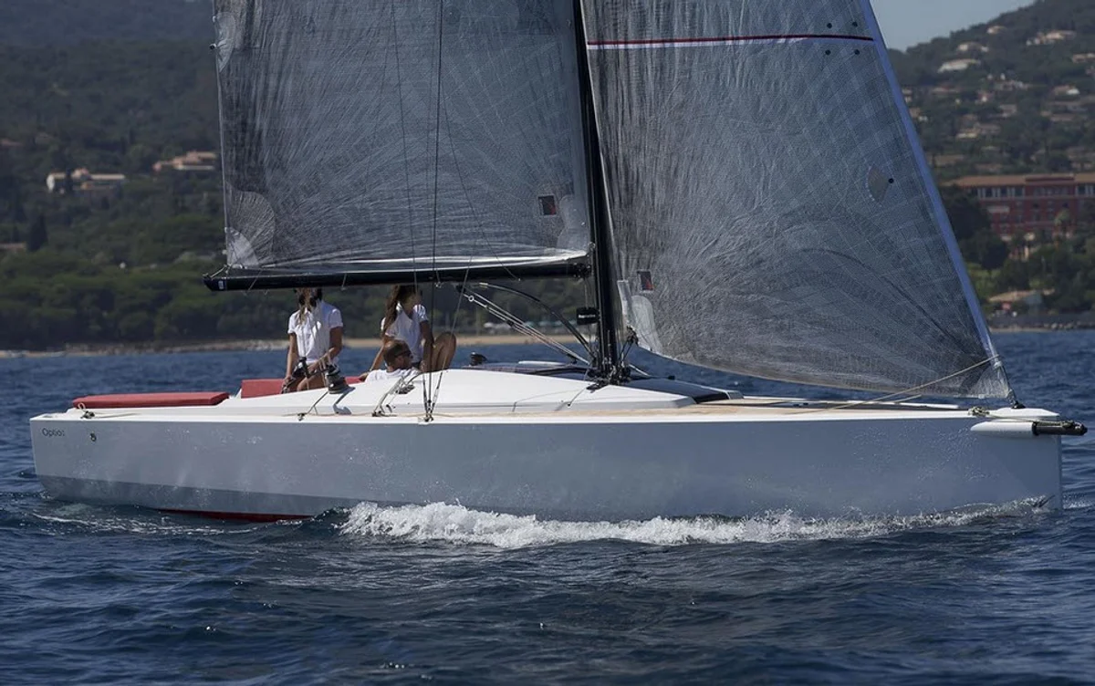 Wauquiez Optio Fin keel Fin keel 2014 boat specs