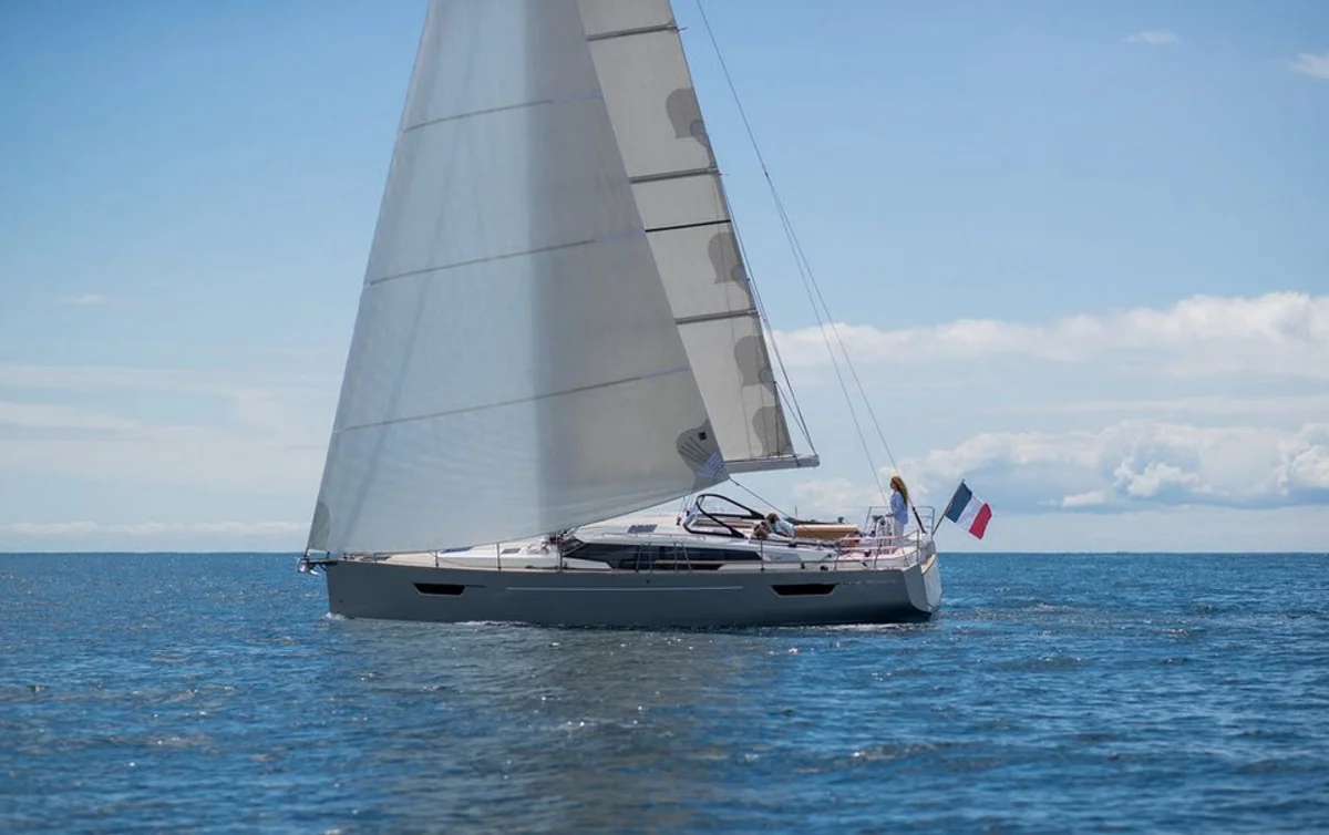 Wauquiez Pilot Saloon 42 Deep draft Deep draft 2018 boat specs